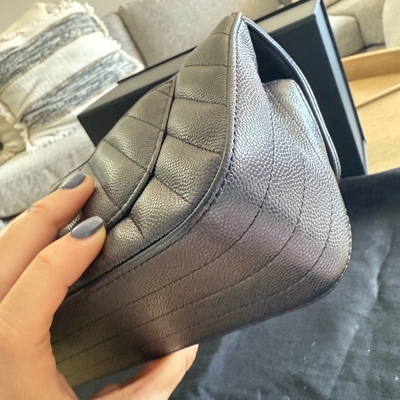 Chanel mini Rectangular in Caviar Chevron 17b iridescent - Picture 7 of 16